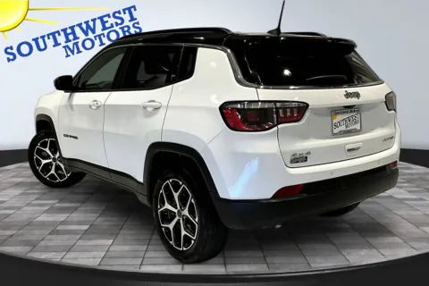 More photos of 2025 Jeep Compass Limited at Southwest Motors, CO