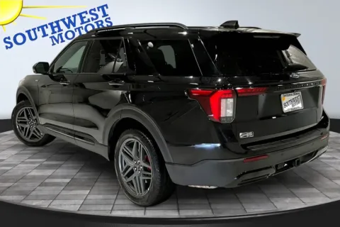 More photos of 2025 Ford Explorer ST-Line at Southwest Motors, CO