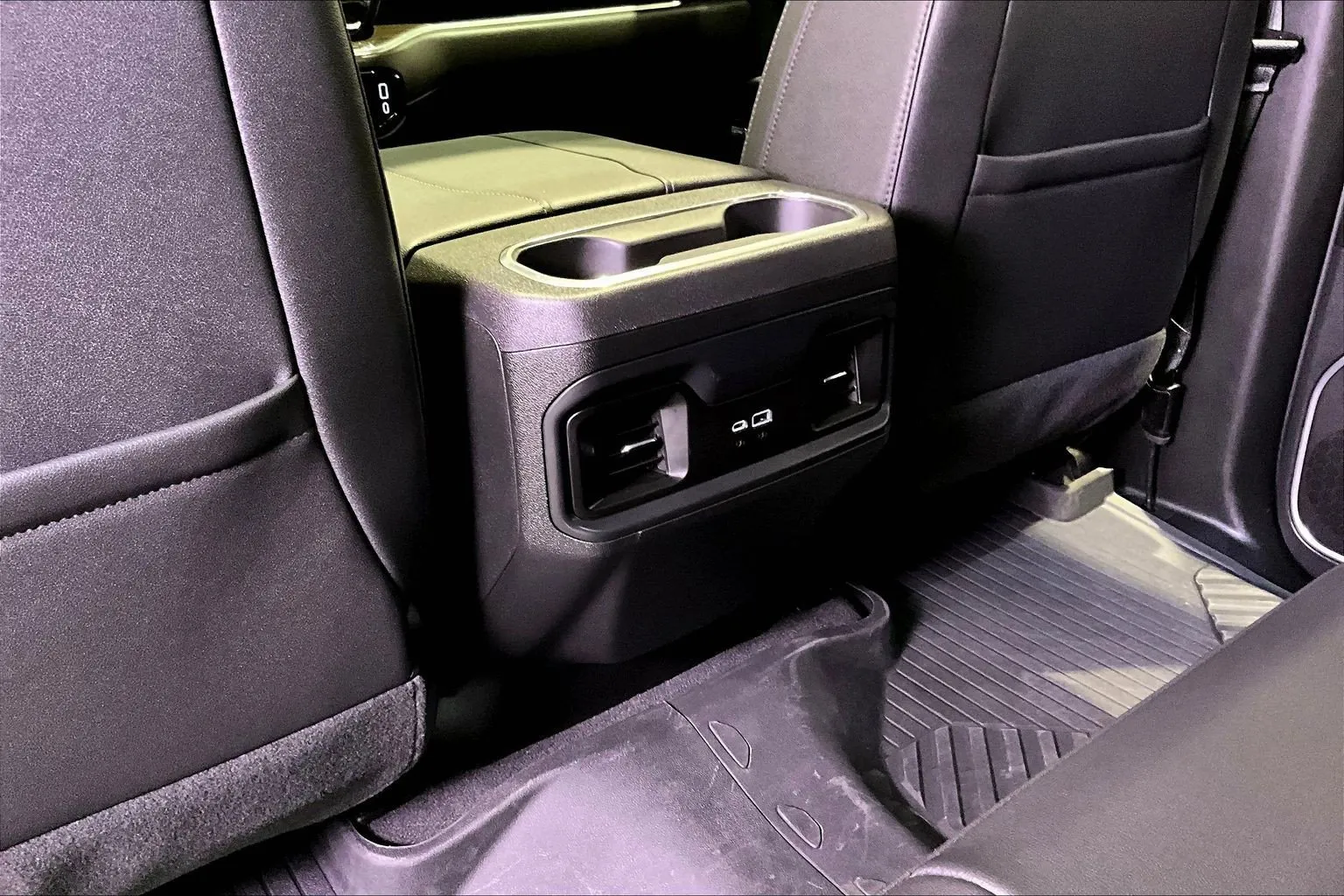 2024 Chevrolet Silverado 1500 RST - Photo 12