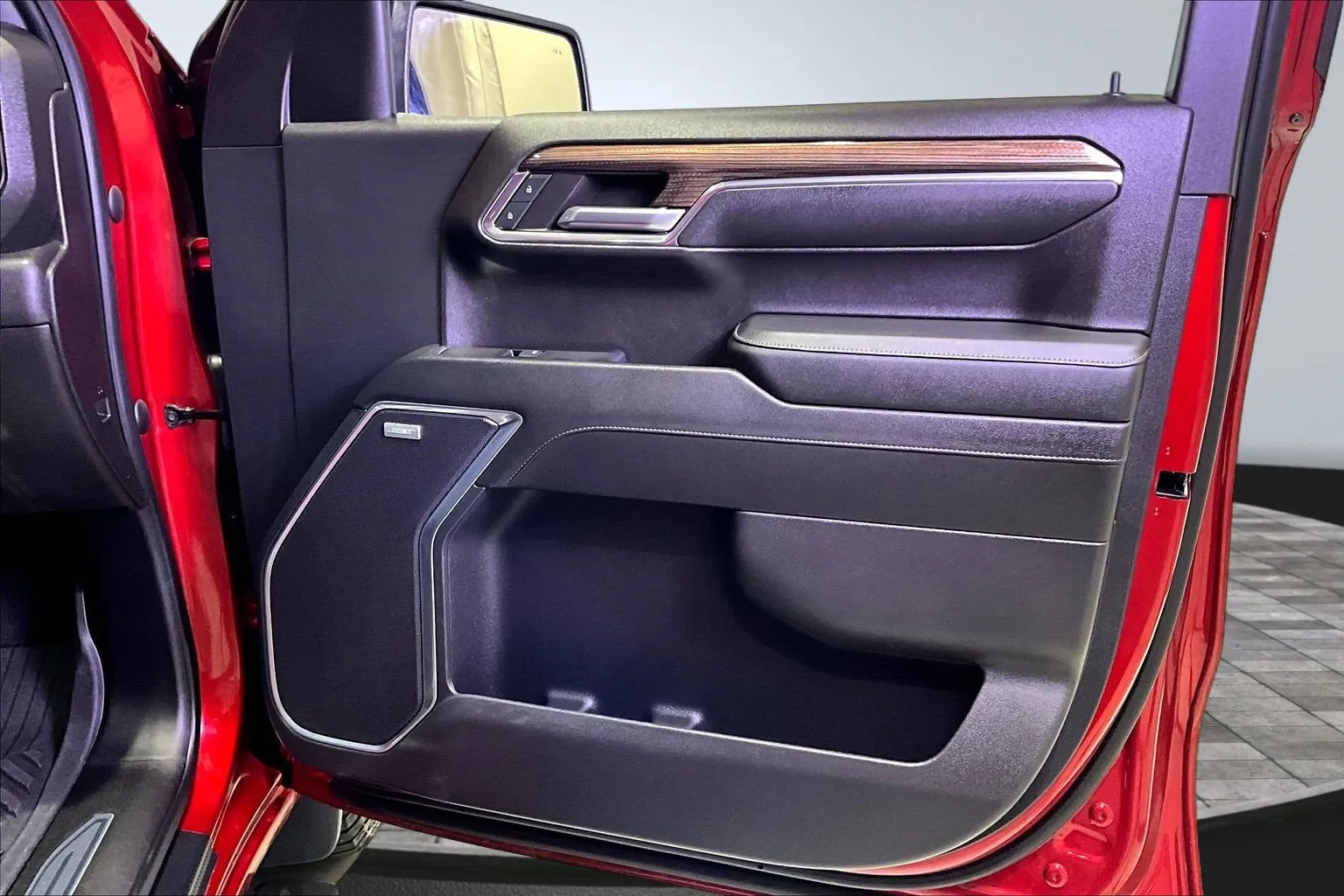 2024 Chevrolet Silverado 1500 RST - Photo 30