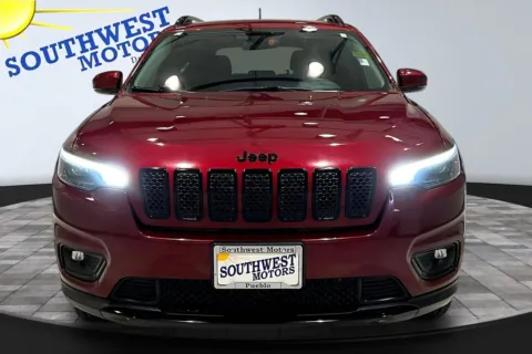 Photos of 2020 Jeep Cherokee Altitude for sale in Pueblo, CO at Southwest Motors