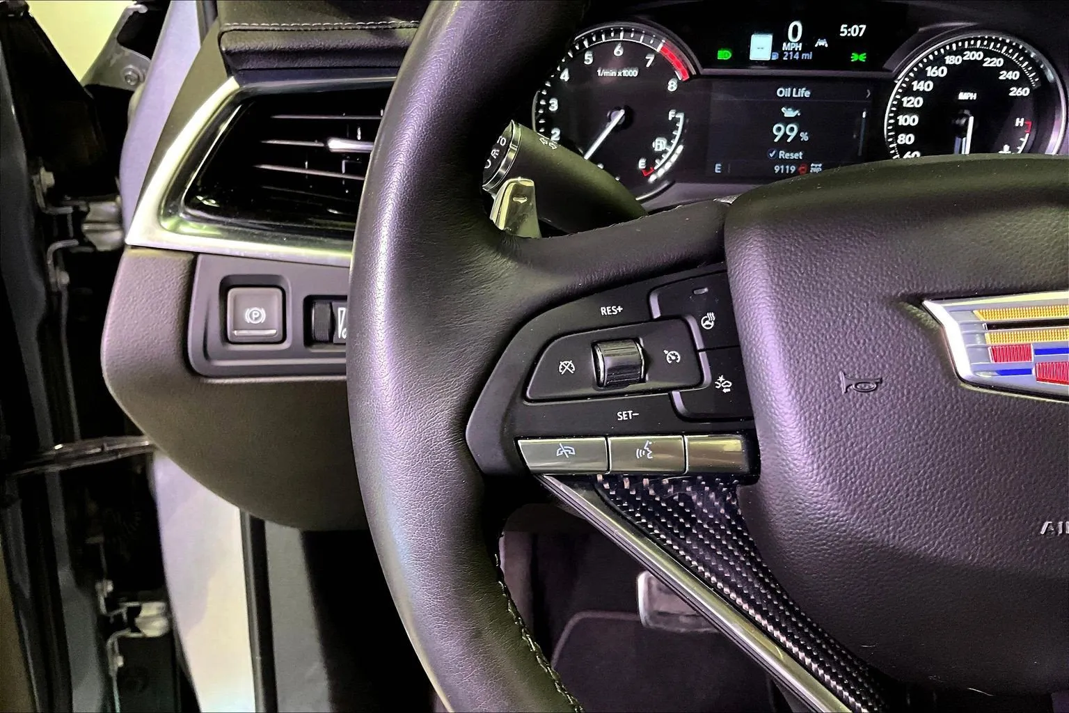2024 Cadillac XT6 Sport - Photo 12