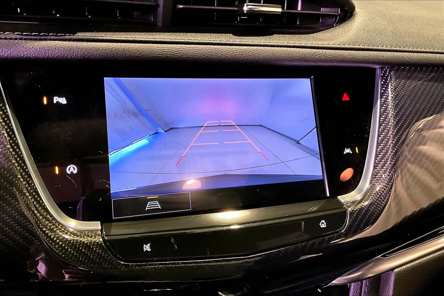 2024 Cadillac XT6 Sport - Photo 15