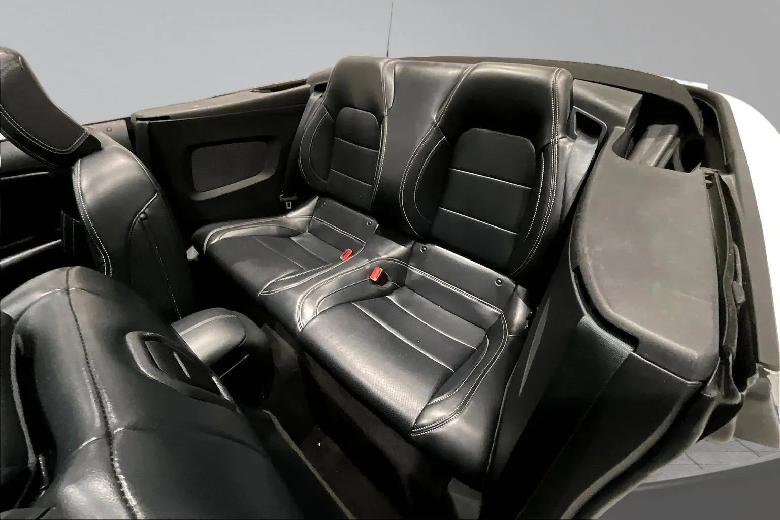 Ford Mustang photo 22