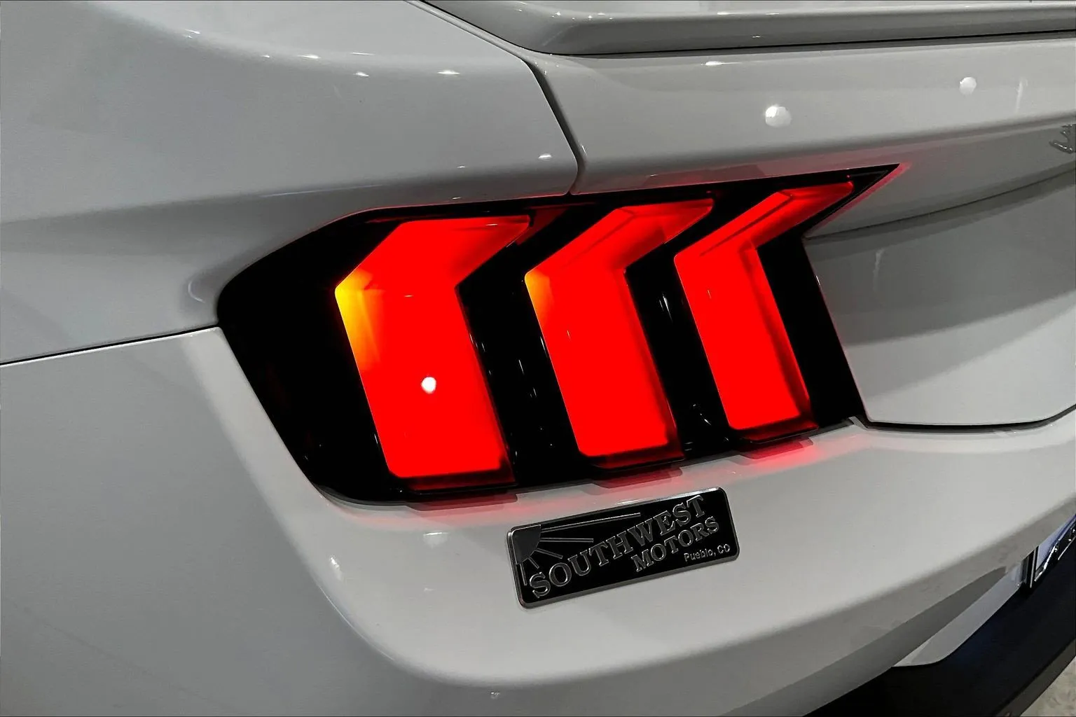 Ford Mustang photo 23