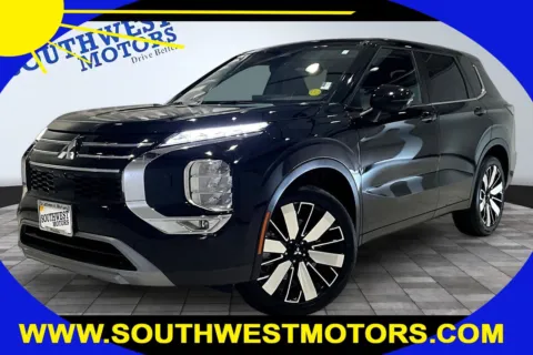 Silver 2025 Mitsubishi Outlander SE for sale in Pueblo, CO