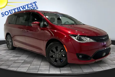 Another view of 2020 Chrysler Pacifica Hybrid Limited for sale in Pueblo, CO at Southwest Motors