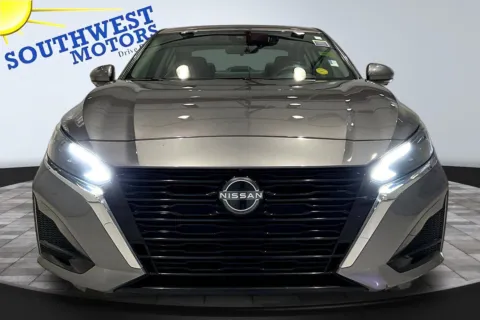 Photos of 2023 Nissan Altima 2.5 SL for sale in Pueblo, CO at Southwest Motors