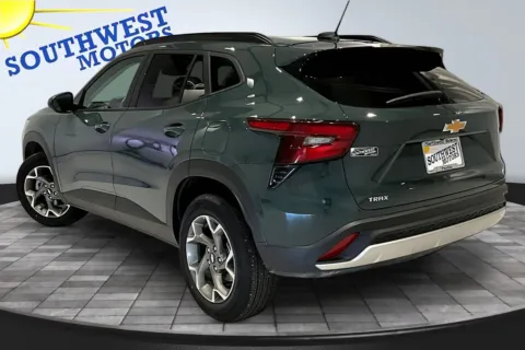 More photos of 2025 Chevrolet Trax LT at Southwest Motors, CO
