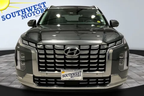 Photos of 2025 Hyundai Palisade Calligraphy for sale in Pueblo, CO at Southwest Motors