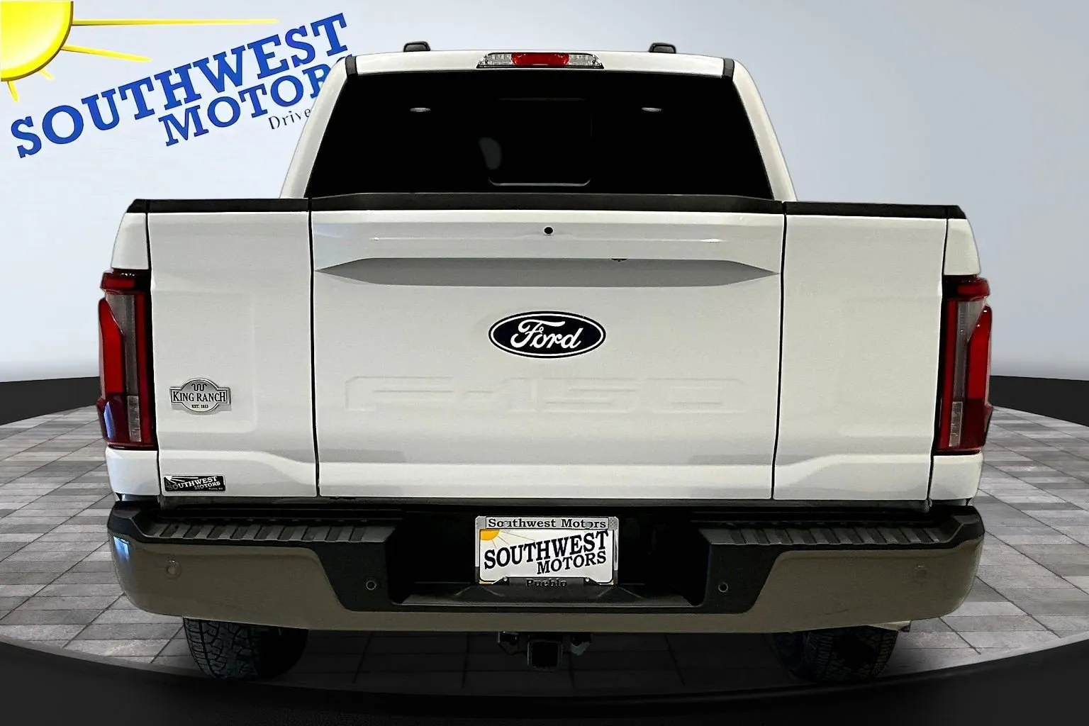 Ford F-150 photo 6