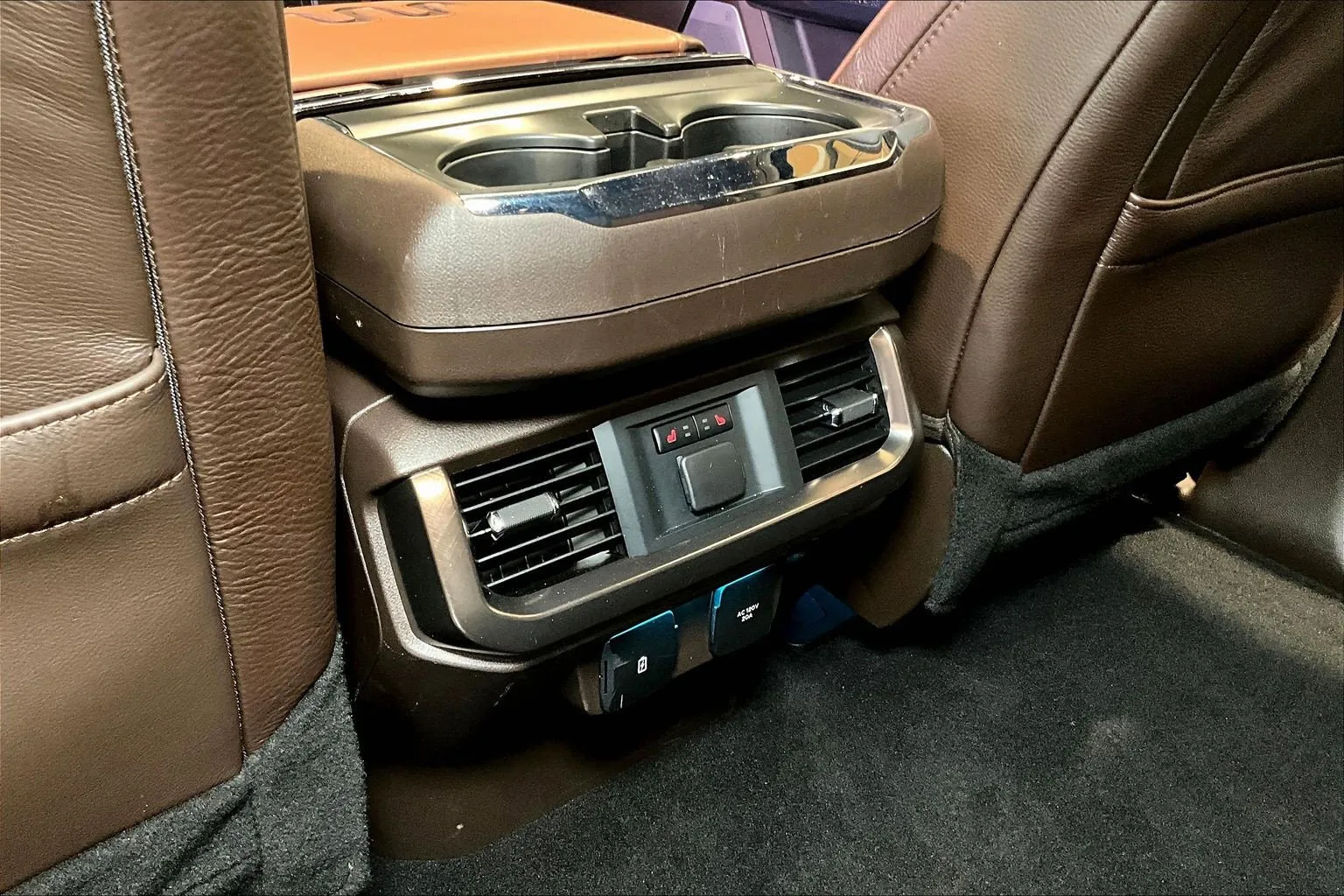 Ford F-150 photo 12