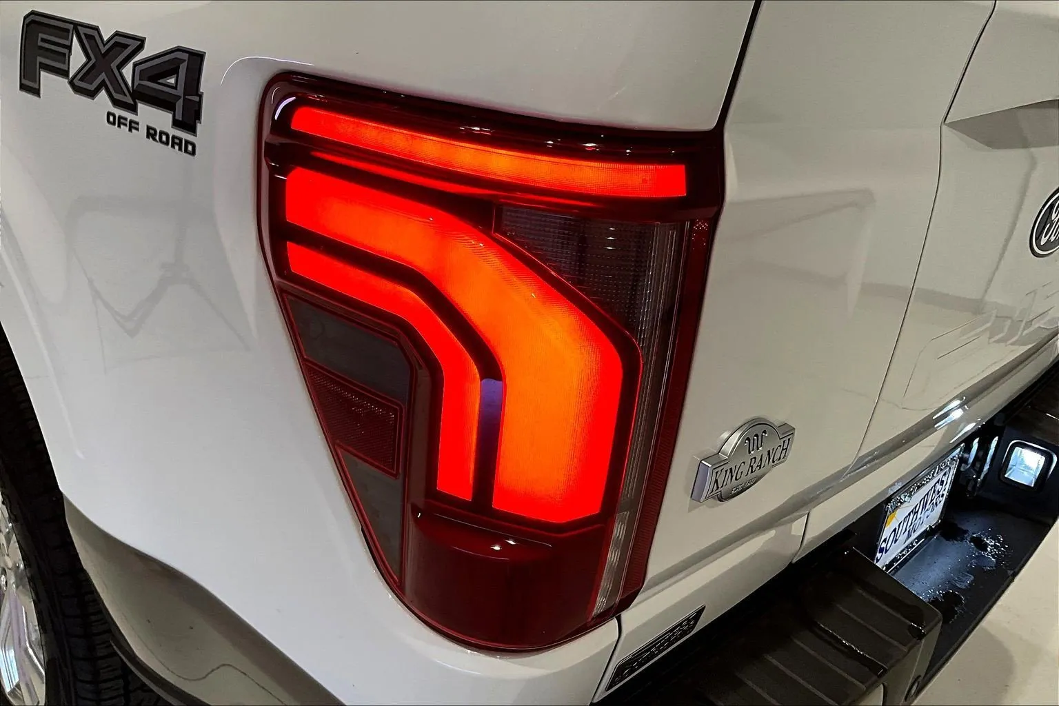Ford F-150 photo 25