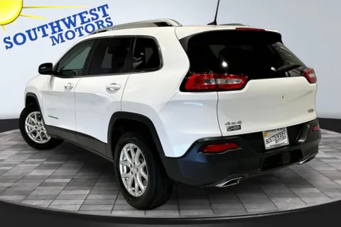 More photos of 2017 Jeep Cherokee Latitude at Southwest Motors, CO
