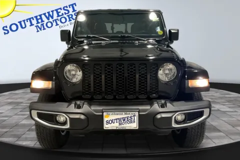 Photos of 2022 Jeep Gladiator Sport S for sale in Pueblo, CO at Southwest Motors