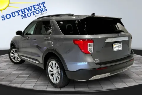 More photos of 2021 Ford Explorer XLT at Southwest Motors, CO