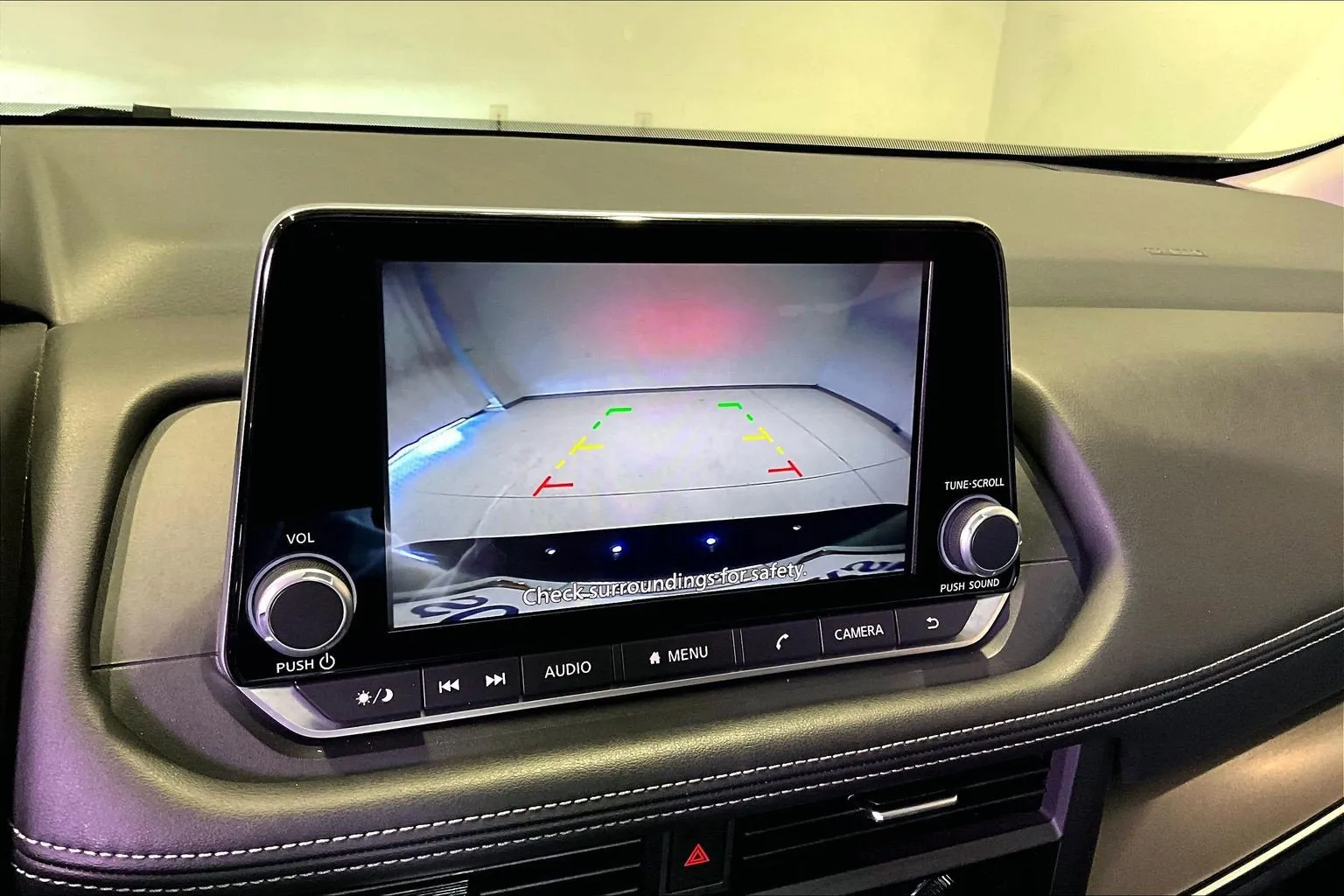 2025 Nissan Rogue SV - Photo 15