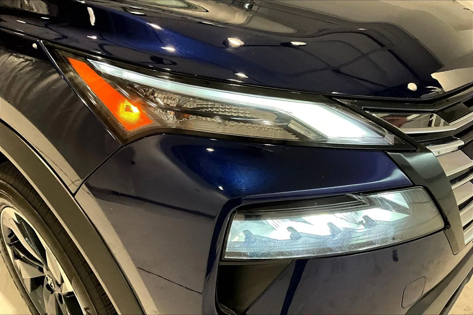 2025 Nissan Rogue SV - Photo 32
