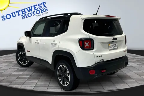 More photos of 2016 Jeep Renegade Trailhawk at Southwest Motors, CO