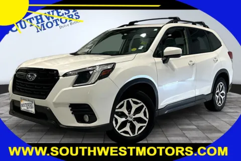 White 2022 Subaru Forester Premium for sale in Pueblo, CO