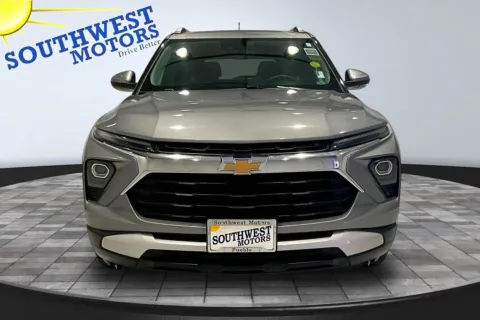 Photos of 2025 Chevrolet Trailblazer LT for sale in Pueblo, CO at Southwest Motors
