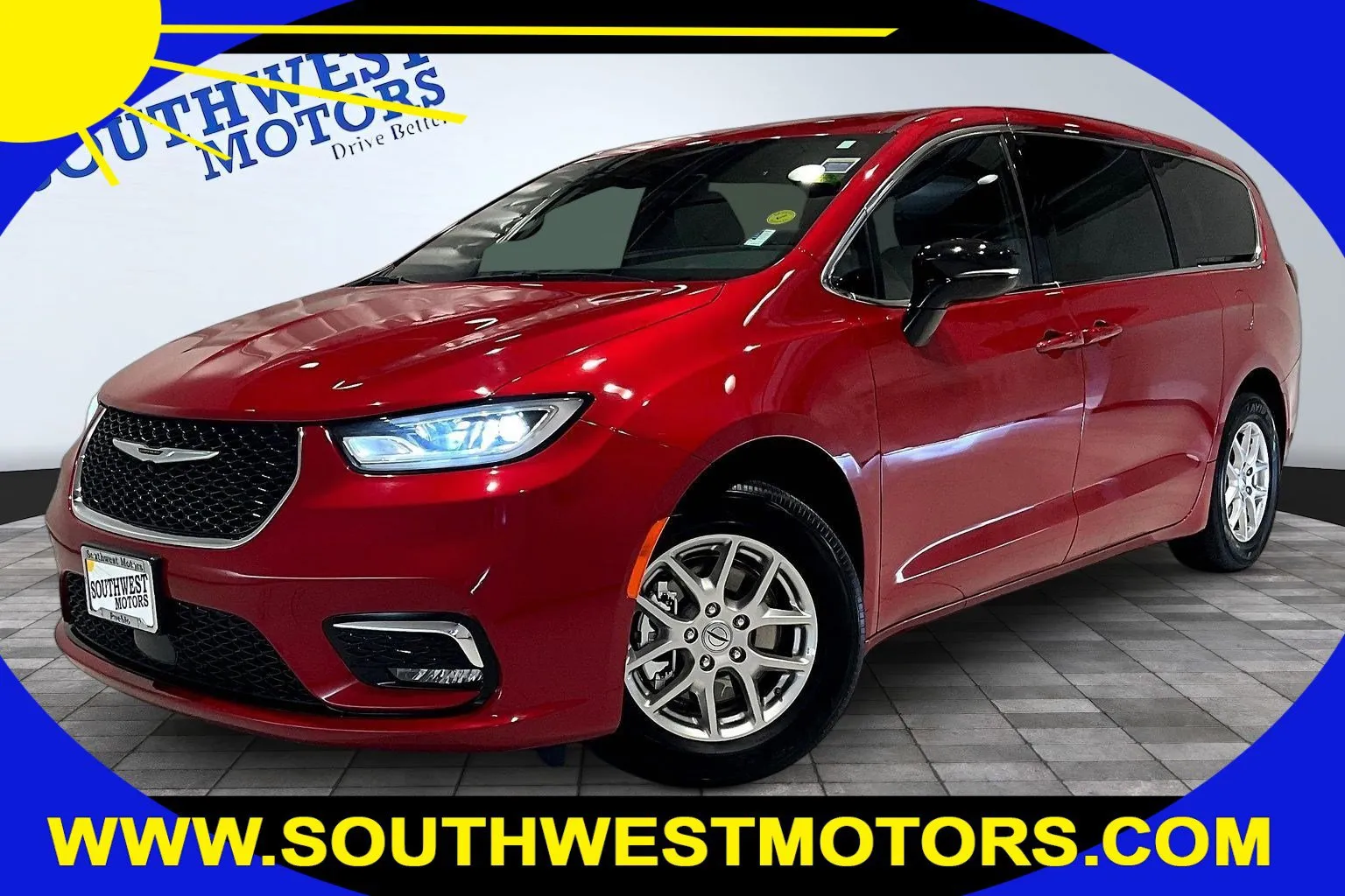 2025 Chrysler Pacifica Select's photo