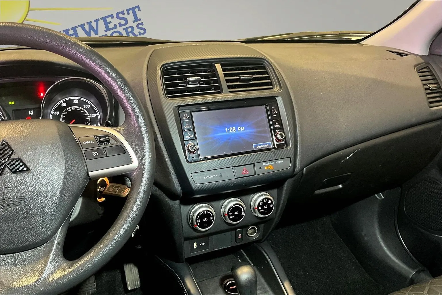 Mitsubishi Outlander Sport photo 10