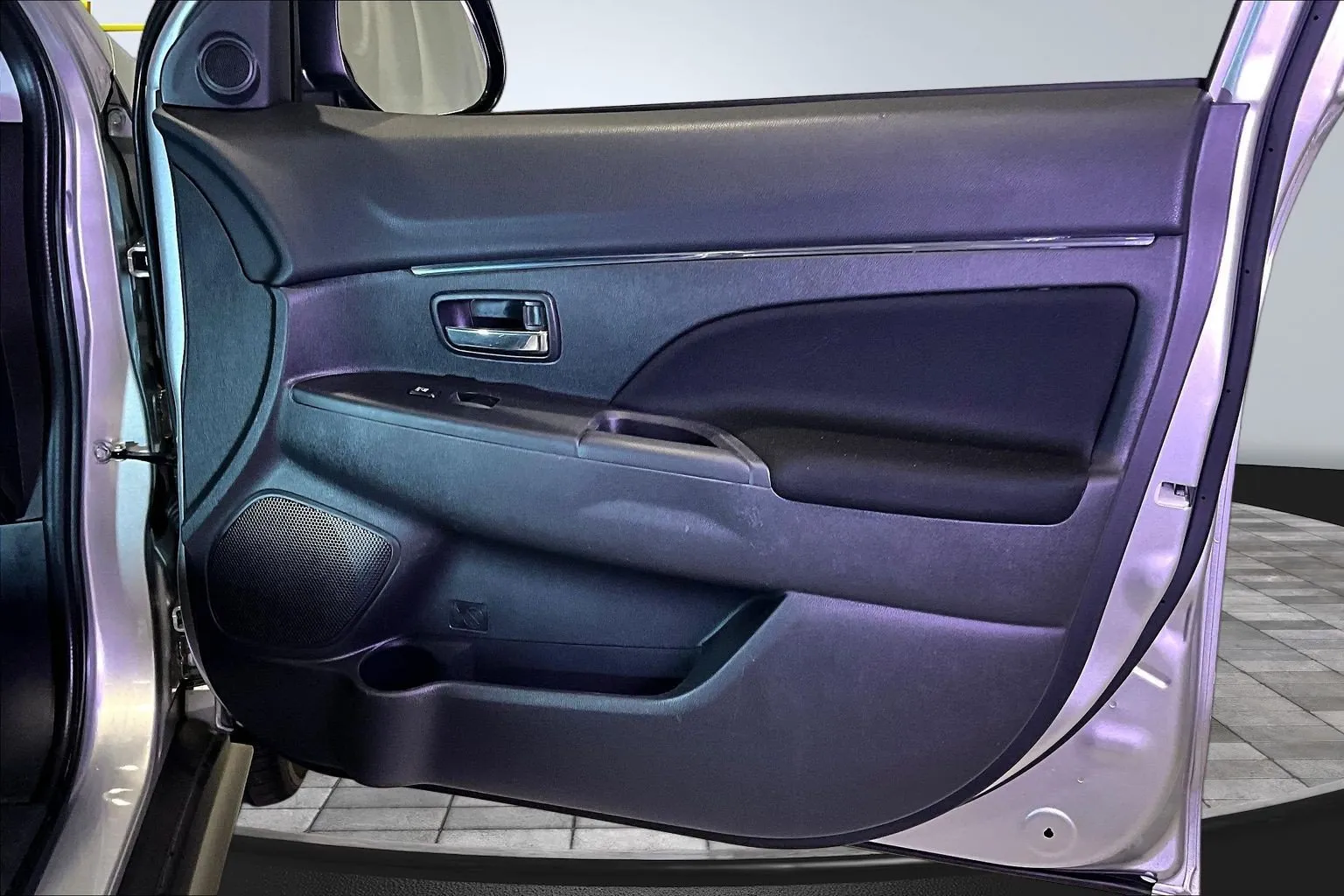 Mitsubishi Outlander Sport photo 26