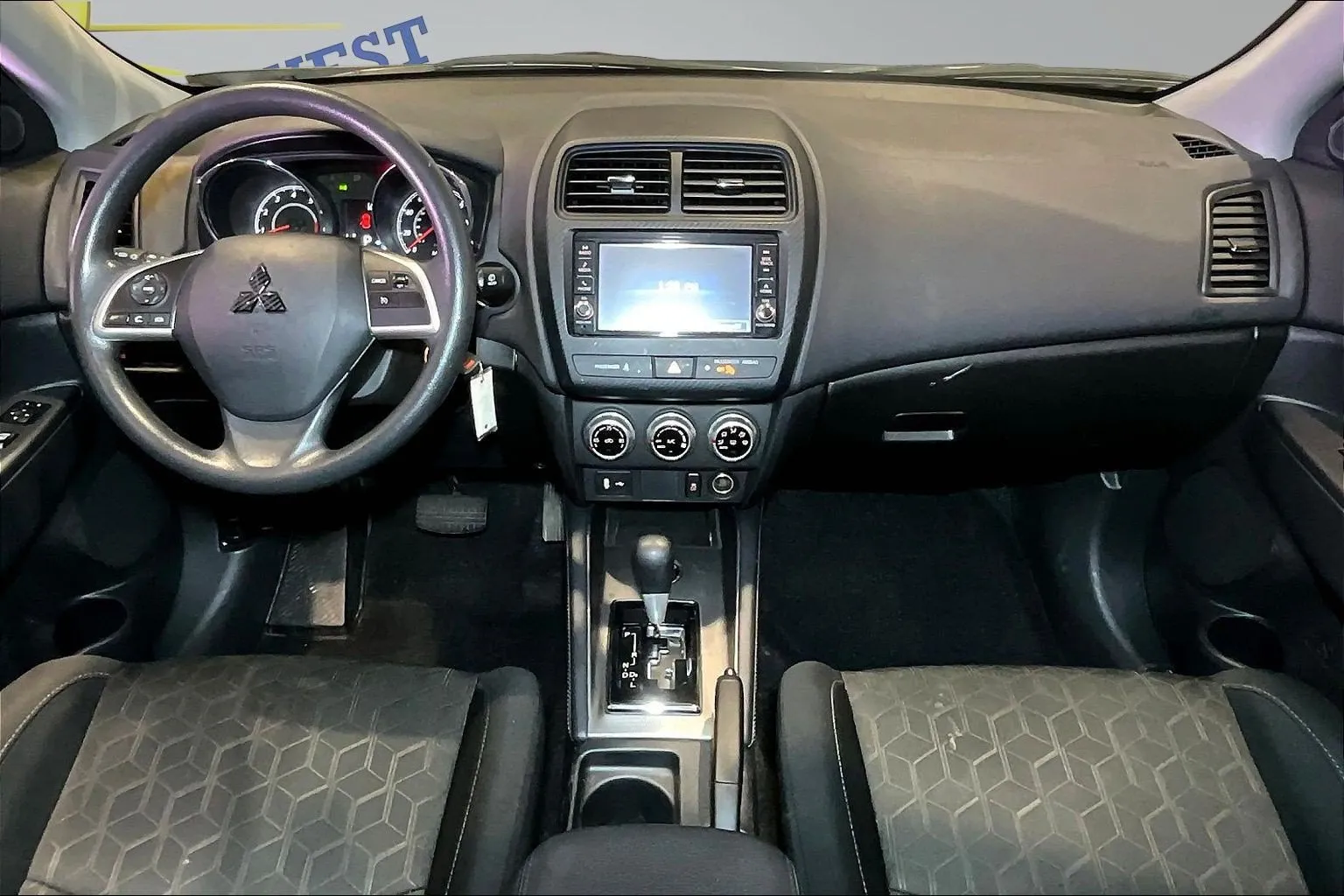 Mitsubishi Outlander Sport photo 8