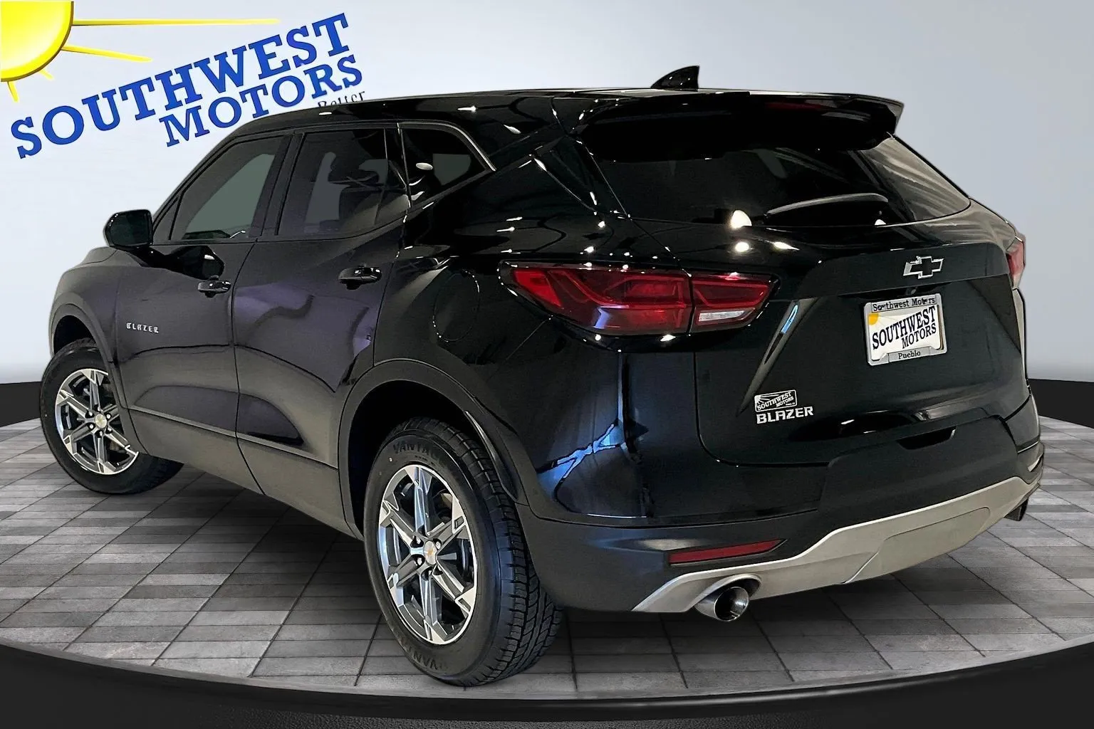 Chevrolet Blazer photo 5