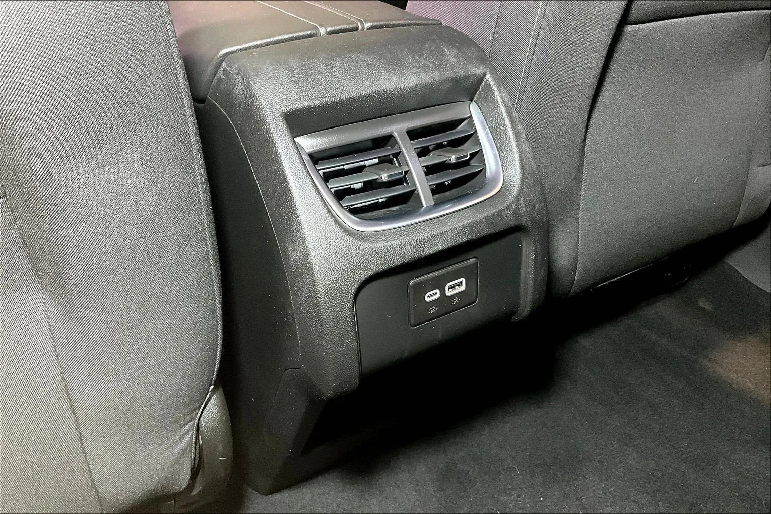 Chevrolet Blazer photo 11