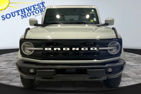 Photos of 2023 Ford Bronco Outer Banks for sale in Pueblo, CO at Southwest Motors