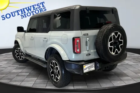 More photos of 2023 Ford Bronco Outer Banks at Southwest Motors, CO