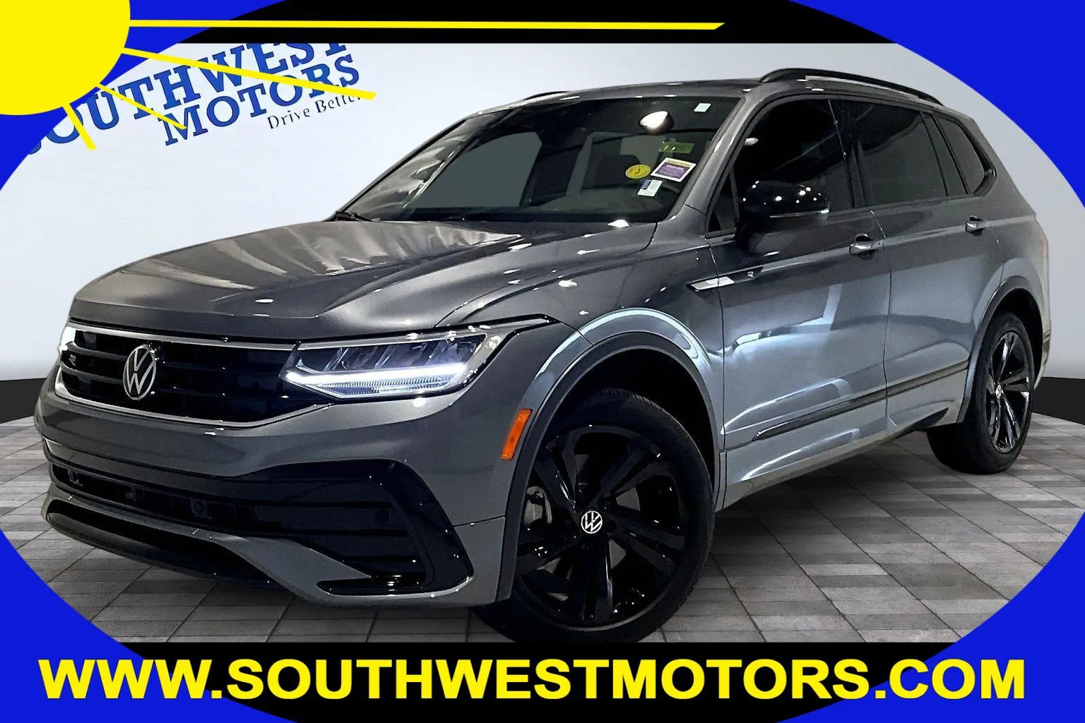 2024 Volkswagen Tiguan 2.0T SE R-Line Black 4Motion's photo