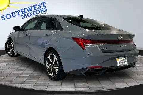 More photos of 2023 Hyundai Elantra Limited at Southwest Motors, CO