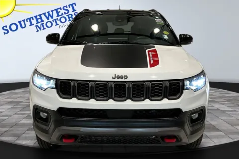 Photos of 2025 Jeep Compass Trailhawk for sale in Pueblo, CO at Southwest Motors