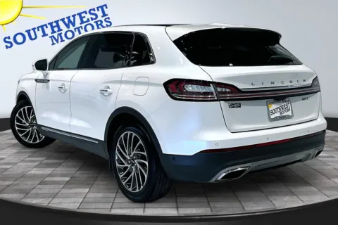More photos of 2019 Lincoln Nautilus Reserve at Southwest Motors, CO