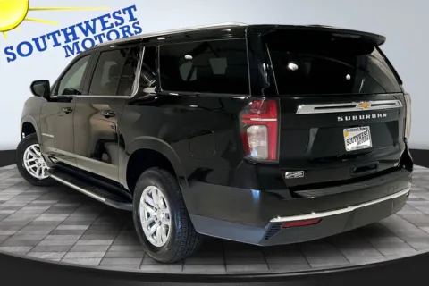 More photos of 2022 Chevrolet Suburban LT at Southwest Motors, CO