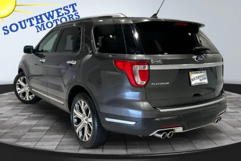 More photos of 2019 Ford Explorer Platinum at Southwest Motors, CO