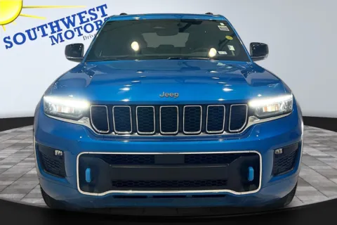 Photos of 2022 Jeep Grand Cherokee 4xe Overland for sale in Pueblo, CO at Southwest Motors