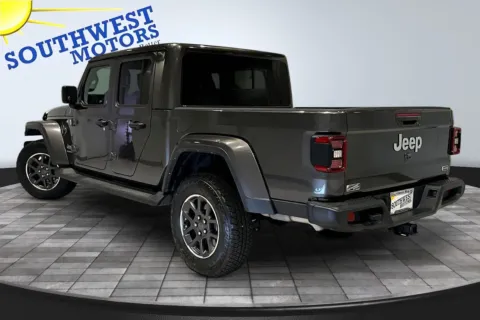More photos of 2022 Jeep Gladiator Overland at Southwest Motors, CO