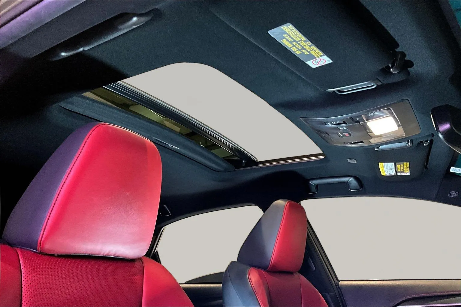 Lexus NX photo 28