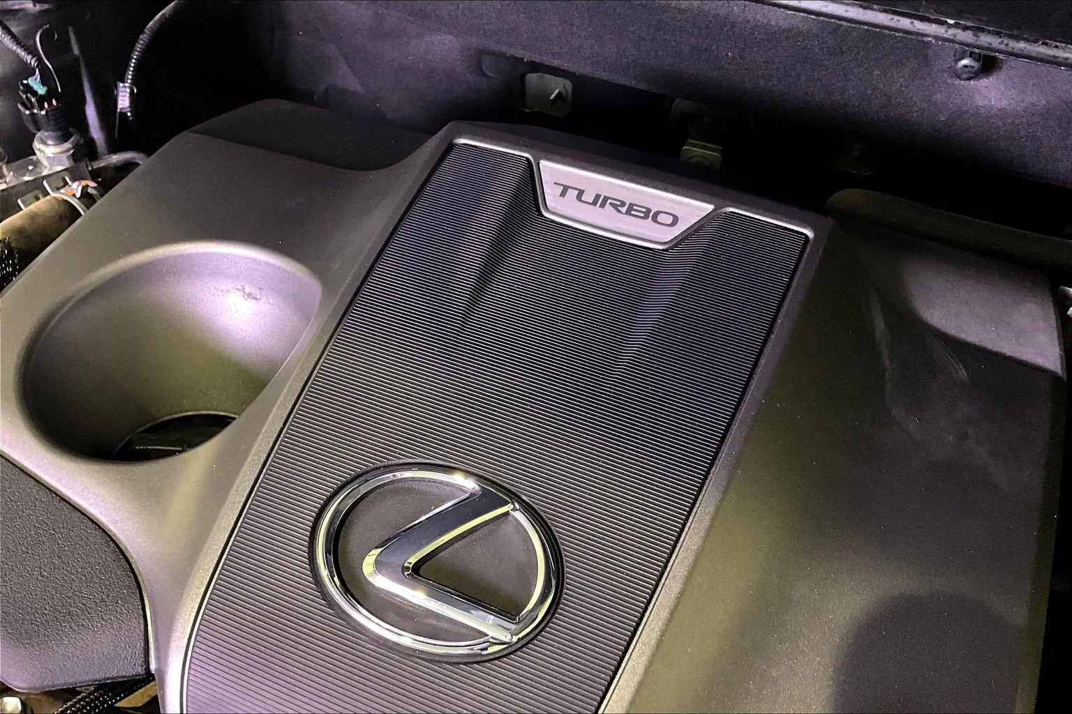 Lexus NX photo 32
