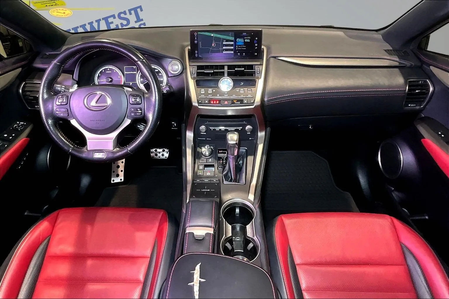 Lexus NX photo 8