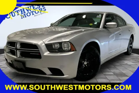 Silver 2014 Dodge Charger SE for sale in Pueblo, CO