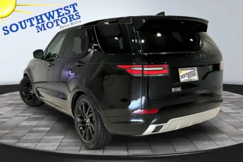 More photos of 2020 Land Rover Discovery Landmark Edition at Southwest Motors, CO