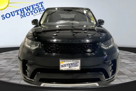 Photos of 2020 Land Rover Discovery Landmark Edition for sale in Pueblo, CO at Southwest Motors