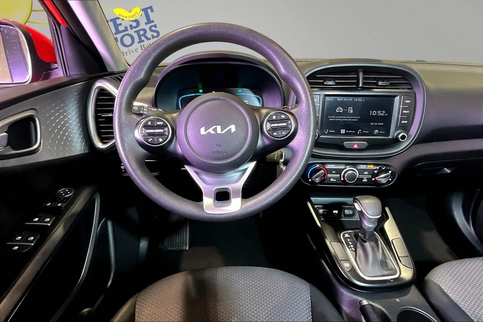 2025 Kia Soul LX - Photo 9