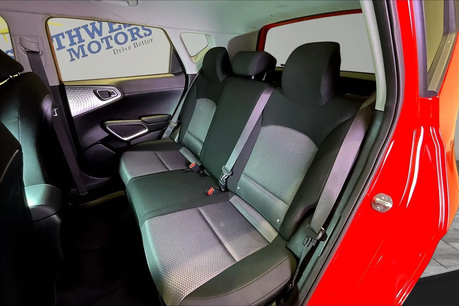 2025 Kia Soul LX - Photo 22