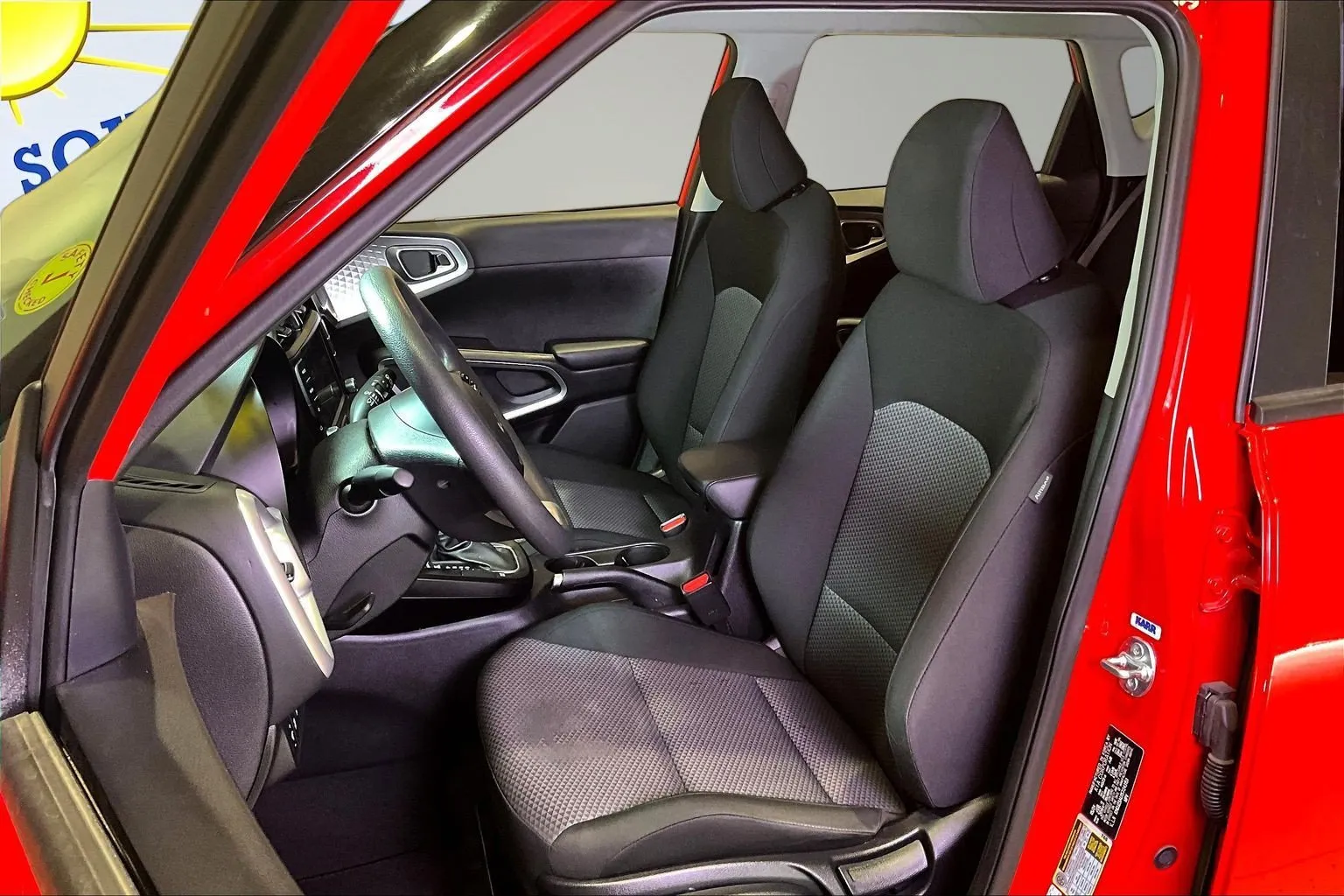 2025 Kia Soul LX - Photo 21